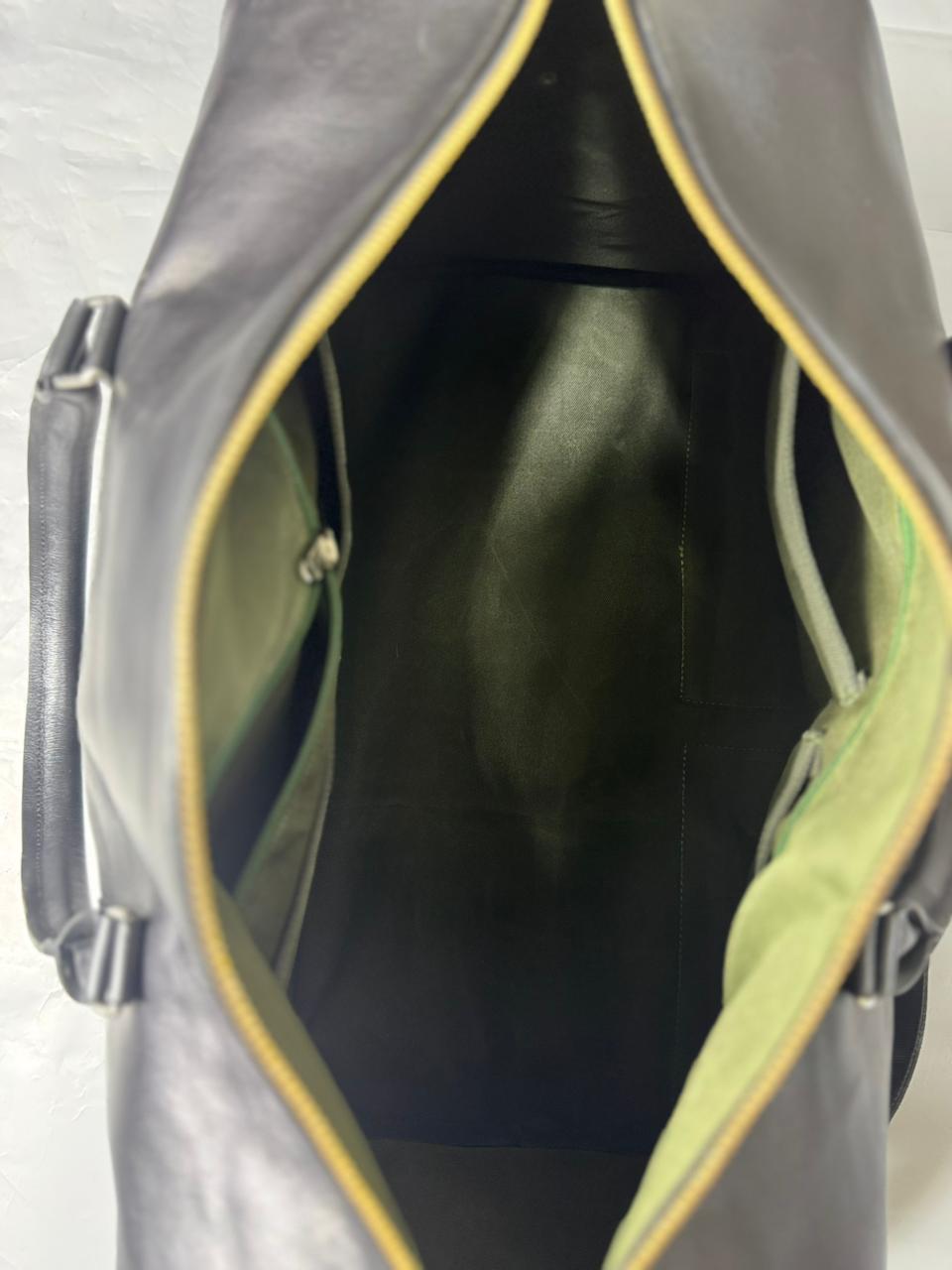 UON ‘TRIM BAG’ DUFFLE BAG